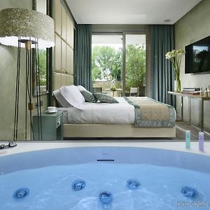 Deluxe Double Room Arno View